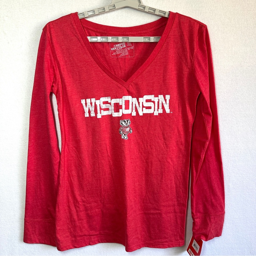Wisconsin Badgers Long Sleeve Top Women's XL Red Tee T Shirt College UW Madison